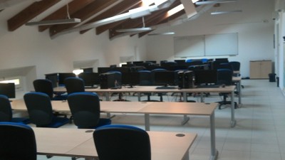 aula_35_posti_2.jpg